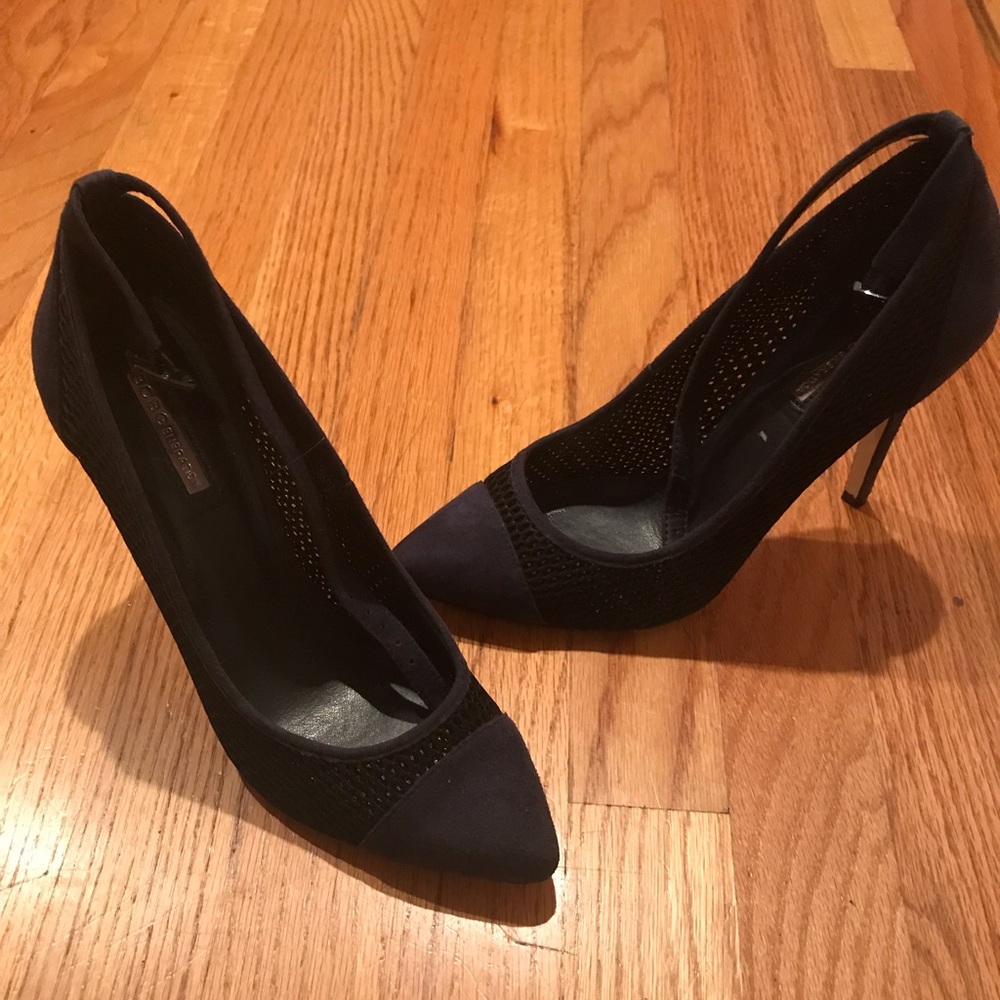Bcbgeneration Navy And Black Pumps - image 2